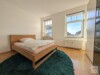 Pempelfort: Wunderbare Altbau-Wohnung mit Aufzug / Balkon - Schlafzimmer 2