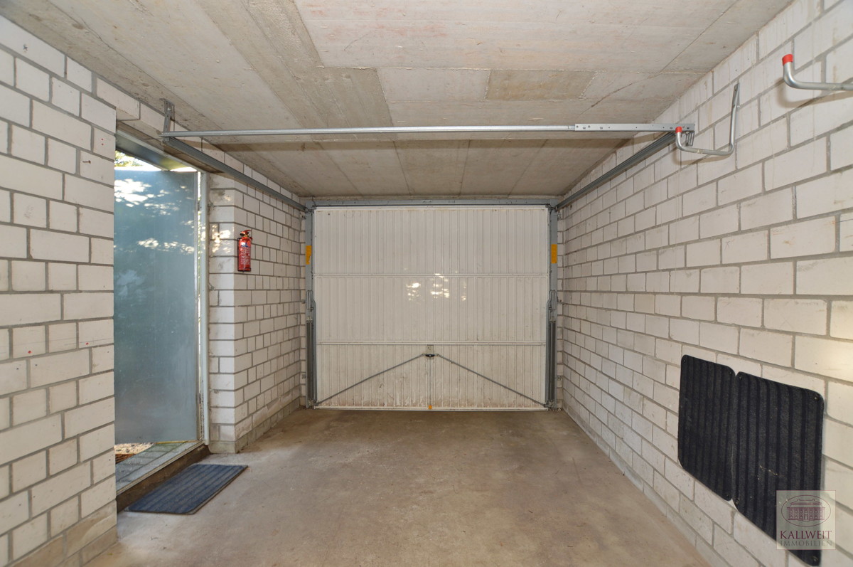 Ideale Familien-Wohnung in Angermund - Garage (Beispiel)
