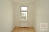 Flingern-Nord / Stil-Altbau / Einbauküche: Großzügige 2-Raum Wohnung - Wohnzimmer / Arbeitsecke (Beispiel)