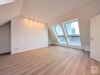 Altbau am Rheinturm: 4-Zimmer Maisonette-Wohnung - Hauptschlafzimmer