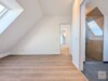Altbau am Rheinturm: 4-Zimmer Maisonette-Wohnung - Ankleidezimmer