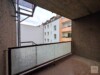 Pempelfort: Ruhige Wohnung mit 2 Balkonen - Balkon Wohnzimmer