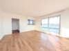 Rarität in Derendorf! 2-Raum Wohnung mit riesiger Dachterrasse - Wohnzimmer Blick Küche
