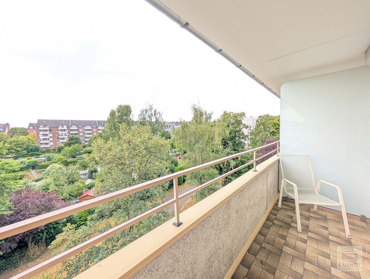 Derendorf: Ideale Wohnung für die kleine Familie - Balkon