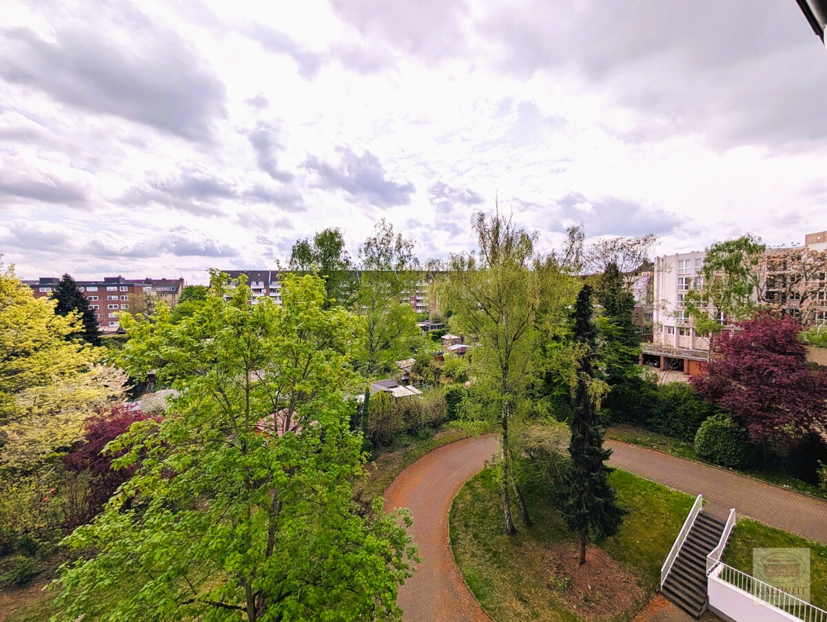 Derendorf: Ideale Wohnung für die kleine Familie - Garten- und Hoffläche