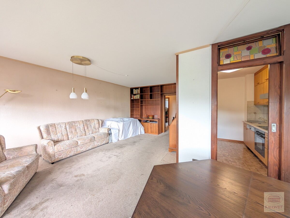 Derendorf: Ideale Wohnung für die kleine Familie - Essbereich Blick Wohnen & Küche