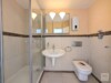 Flingern-Nord / Stil-Altbau / Einbauküche: Großzügige 2-Raum Wohnung - Bad