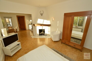 Einmalige Chance: Altbau-Apartment mit Kamin, 40479 Düsseldorf (Pempelfort), Bongardstr.