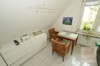 Düsseldorf Stockum: Tolles Dachgeschoß-Apartment! - Küche / Essplatz
