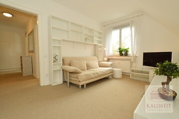 Düsseldorf Stockum: Tolles Dachgeschoß-Apartment!, 40474 Düsseldorf (Stockum), Am Hain