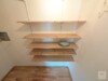 Meerbusch-Büderich: Großzügiges Apartment am Landsknecht - Kammer / begehbarer Kleiderschrank