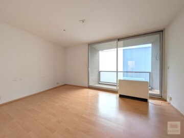 Pempelfort: Ruhige Wohnung mit 2 Balkonen, 40479 Düsseldorf (Pempelfort), Derendorfer Strasse