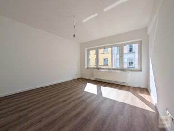 Zwischen Rheinturm & Lorettostrasse: Saniertes Apartment mit Wohnküche, 40219 Düsseldorf (Unterbilk /Hafen), Wilhelm-Tell-Strasse