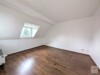 Großzügige Dachgeschoß-Wohnung in Derendorf - Wohnbereich