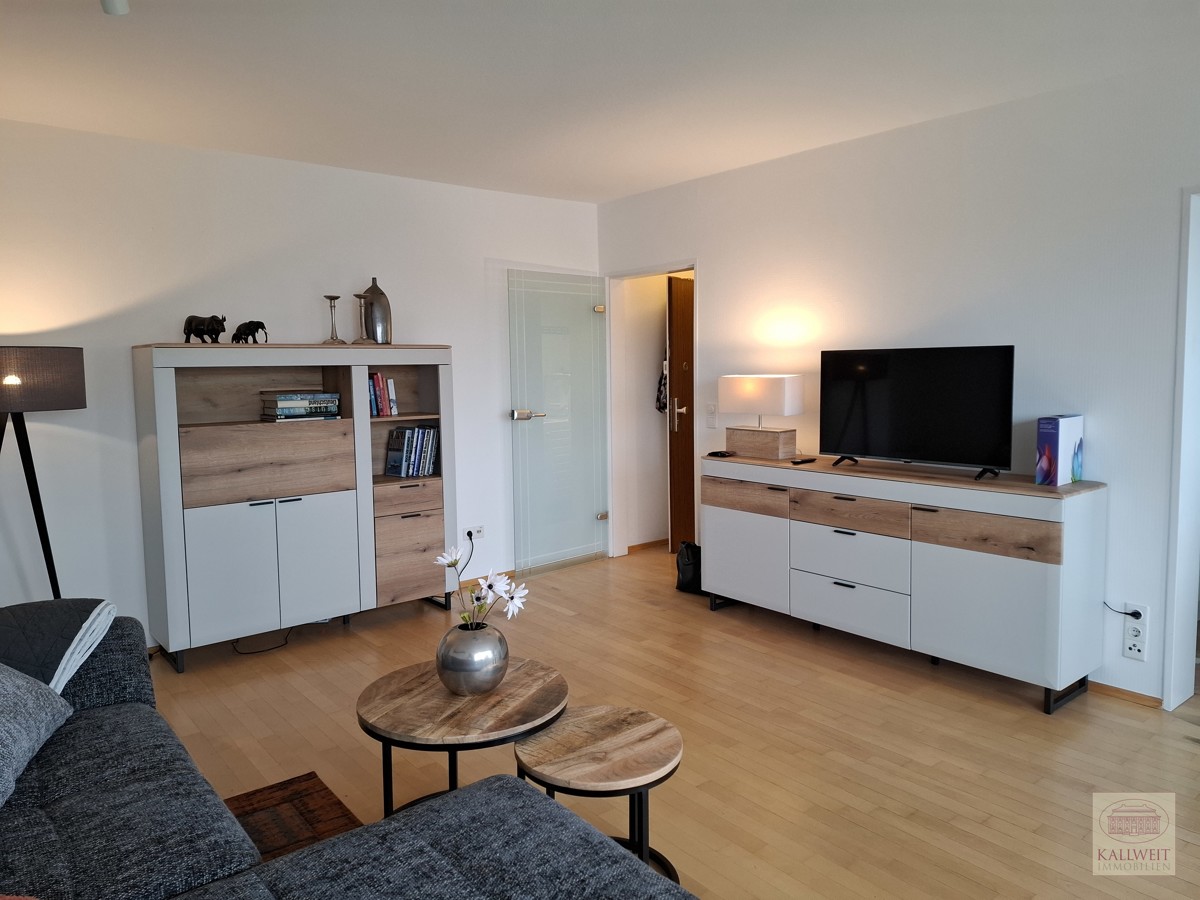 Pempelfort: Komfortable 2-Raum Wohnung in zentraler Lage und PKW Stellplatz - Foto 1