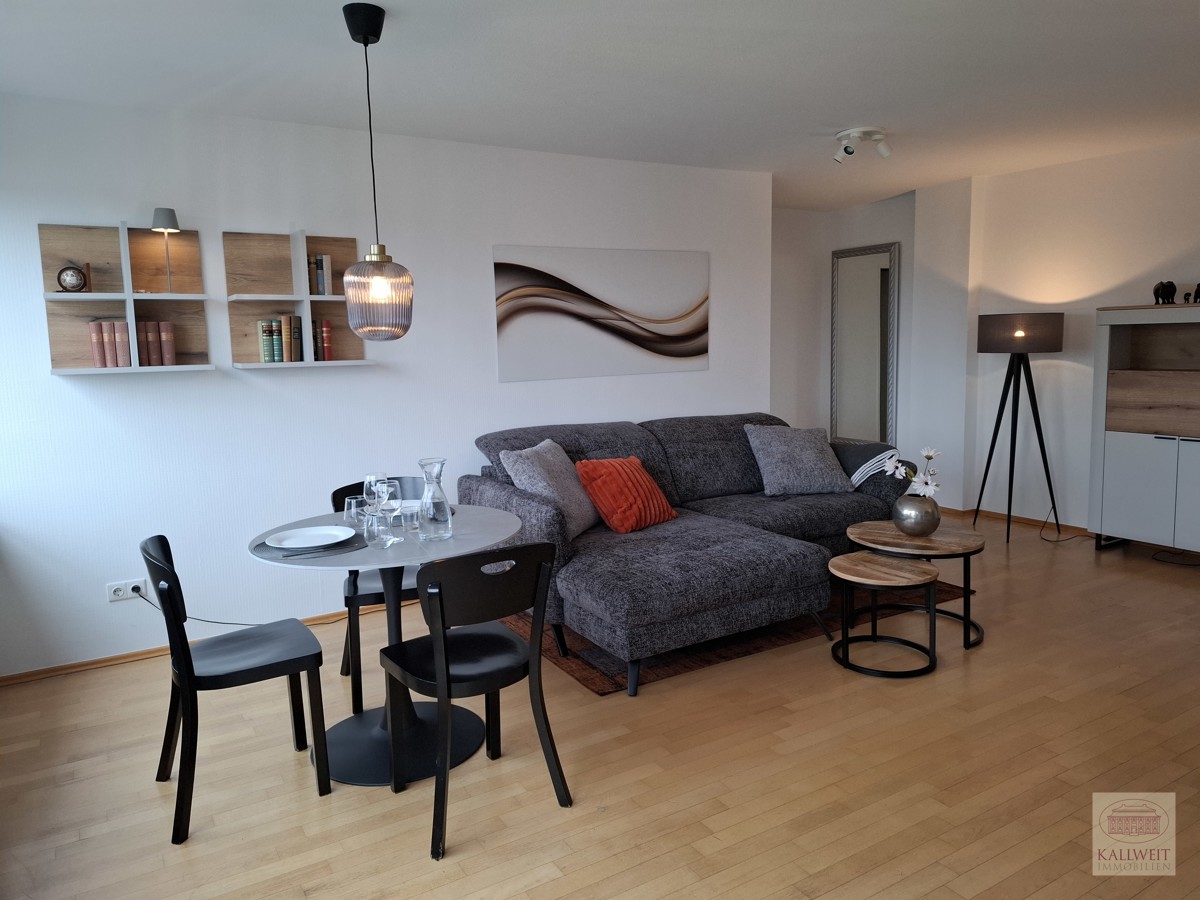 Pempelfort: Komfortable 2-Raum Wohnung in zentraler Lage und PKW Stellplatz - Foto 2